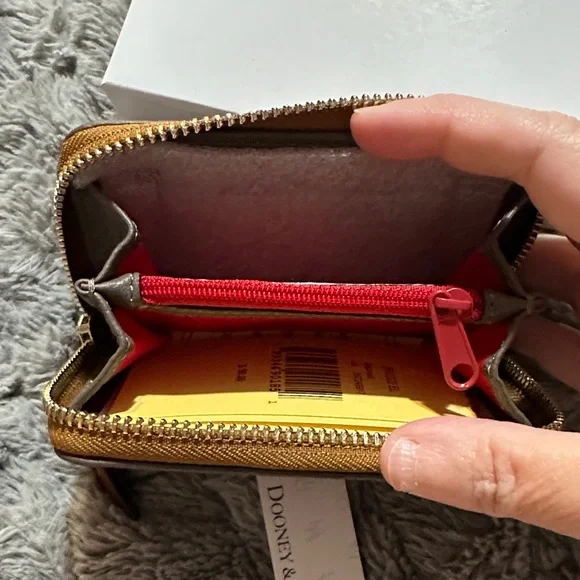 Dooney & Bourke Gray Leather Key Case - Picture 5 of 7